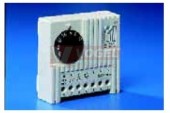SK3110.000 termostat, regulátor tepl. skříně +5/+55°C, 1x přep.kontakt (24/48/60/110/230V)