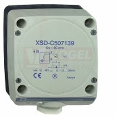 XSDC607139 Indukční čidlo kvádrové 80x80x40mm, 12…48VDC, Sn=60mm, plast, 2-vodiče, NO, šroubové svorky, nestíněný, kabelová průchodka Pg13,5, IP67