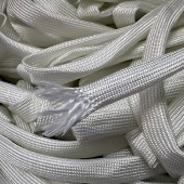 Hadička iz. typ FS  průměr  5mm pletená dutinka bílá sklovláknitá do 550°C, elektrická pevnost 300-700V (E100272)