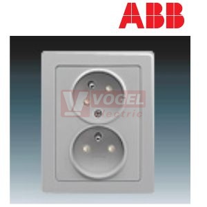 5513J-C02357 S1 Zásuvka dvojnásobná s ochr. kolíky, s clonkami, s natočenou dutinou; světle šedá - Swing L