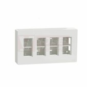 NU124418 Unica Systém+ krabice pro montáž 4x4 moduly vertikální povrchová, barva bílá RAL9003, rozměr v=165mm, š=300mm, hl=60mm