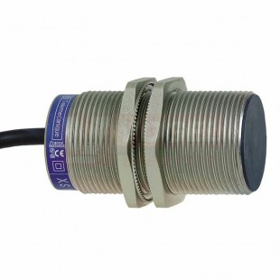 XS1M30KPM40 Indukční čidlo M30, nerez, 12…24VDC, Sn=10mm, délka těla 60mm, kabel 2m, stíněný, PNP/NPN, NO+NC, IP68