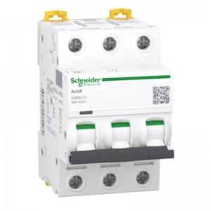 Jistič 3P   2,0A C iC60N (A9F74302) 6kA Acti9, jednoduchá zdířková svorka, verze pro export