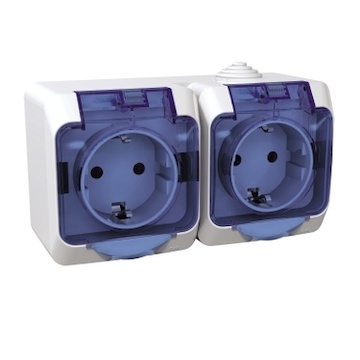 Zásuvka IP44 2-nás. WDE000525 BÍ s čirým krytem, 16A/250V (2P+SE) norma VDE, Cedar Plus